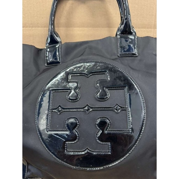 Tory Burch Ella Oversized Logo Patch Recycled Nylon Patent Tote Bag Black Large - Picture 3 of 11